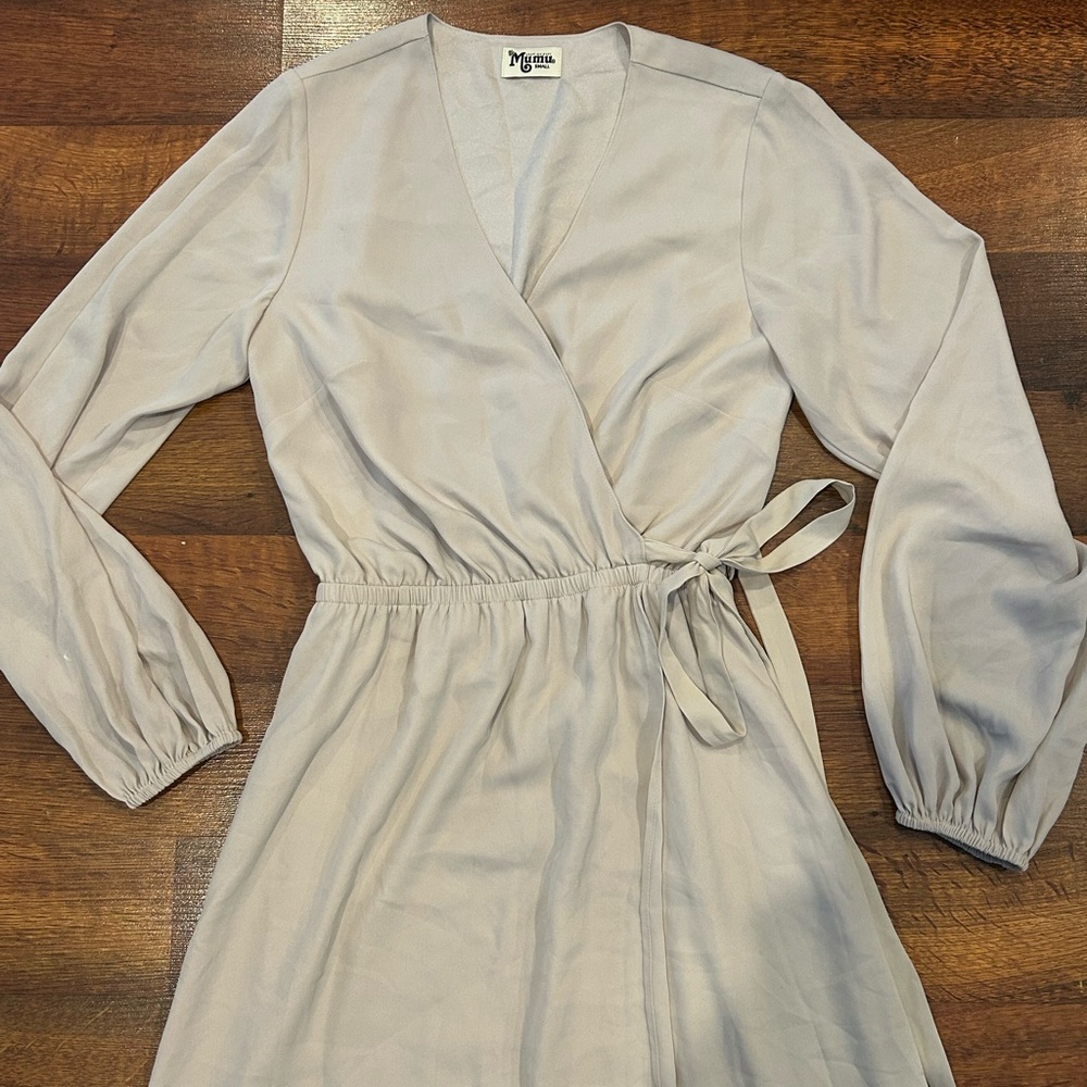 Show Me Your Mumu Lady Long Sleeve Wrap Maxi Dress Beige Size Small - Picture 3 of 10